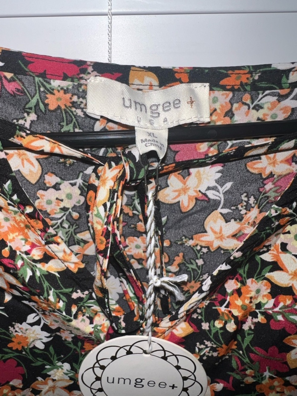 Umgee Black Floral Paisley Tiered Peasant Blouse - NEW - Picture 4 of 5
